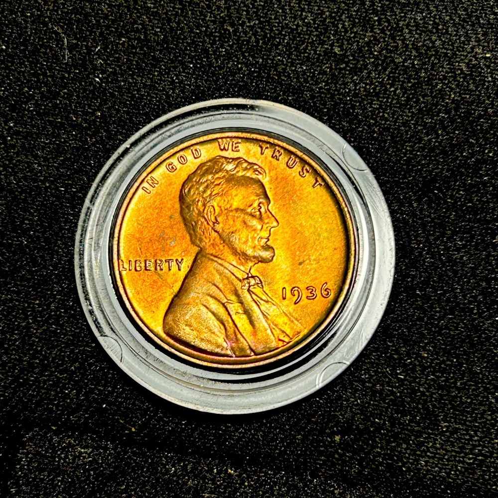 Uncirculated wheat penny’s !! Rare find wheats penny’s. All in Ms condition lol